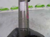 Replacement injector for Saab 9-3 saloon 2.2 16v TID CAT OEM IAM reference 90501468 0432193688 BOSCH