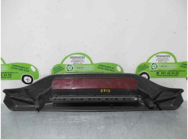 Replacement centre brake light for Fiat Punto berlina (188) 1.3 JTD CAT OEM IAM reference 