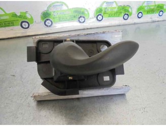 Replacement front left interior door handle for Fiat Punto berlina (188) 1.3 JTD CAT OEM IAM reference BOX 8 