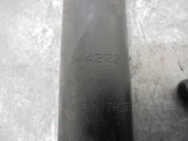 Recambio de amortiguador trasero derecho para mitsubishi montero (v20/v40) 3.0 v6 24v cat referencia OEM IAM 344223 KYB