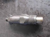 Replacement injector for Citroën ZX 1.9 diesel OEM IAM reference LCR6735201D LCR6735201D LUCAS