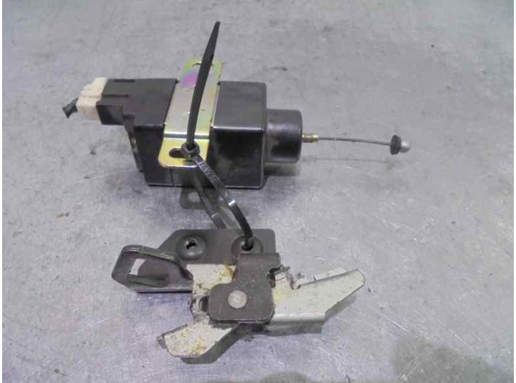 Recambio de motor cierre centralizado porton para nissan maxima qx (a32) 3.0 v6 24v cat referencia OEM IAM 8468040U00 SA134 