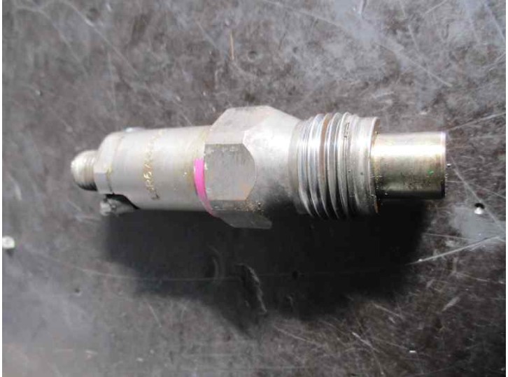 Recambio de inyector para citroën zx 1.6 referencia OEM IAM 6735203D07BTF 086159 LUCAS