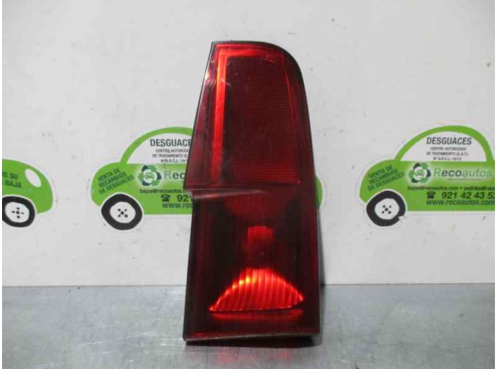 Replacement right rear light for Fiat Punto Berlina (188) 1.3 JTD CAT OEM IAM reference DE PORTON