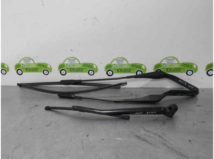 Recambio de brazo limpia delantero derecho para bmw serie 1 berlina (e81/e87) 120d referencia OEM IAM 61617169972  