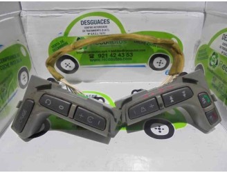 Recambio de mando radio volante para volvo s80 berlina 2.4 cat referencia OEM IAM 9207842 98W44 