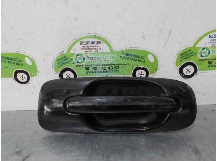 Rear right exterior door handle replacement part for Chrysler Voyager (RG) 2.5 CRD CAT OEM IAM reference BOX 1 SLIDING