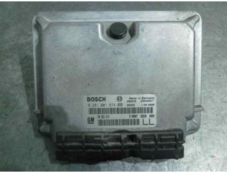 Recambio de centralita motor uce para opel astra g berlina 2.0 16v di cat (x 20 dtl / ld3) referencia OEM IAM 90562574 028100167