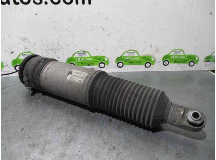 Recambio de amortiguador trasero derecho para bmw serie 7 (e65/e66) 760li referencia OEM IAM LR676013002 03B02150037 