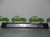 Recambio de embellecedor lateral para ssangyong rexton 2.7 turbodiesel cat referencia OEM IAM 7726008010 7726008010 