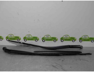 Recambio de brazo limpia delantero derecho para honda accord berlina (cl/cn) 2.2 ctdi referencia OEM IAM 