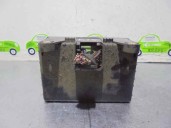 Recambio de caja reles / fusibles para ssangyong rexton 2.7 turbodiesel cat referencia OEM IAM 8220108024 08E4059 