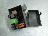 Recambio de caja reles / fusibles para opel astra g berlina 2.0 16v di cat (x 20 dtl / ld3) referencia OEM IAM 90560119 