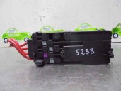 Recambio de caja reles / fusibles para mercedes-benz clase e (w211) berlina 2.6 cat referencia OEM IAM 2115452301 013948411 TYCO