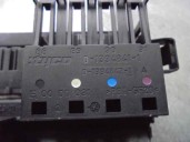 Recambio de caja reles / fusibles para mercedes-benz clase e (w211) berlina 2.6 cat referencia OEM IAM 2115452301 013948411 TYCO