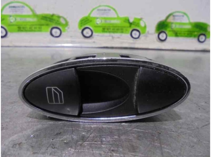 Recambio de mando elevalunas trasero derecho para mercedes-benz clase e (w211) berlina 2.6 cat referencia OEM IAM A2118218651 50