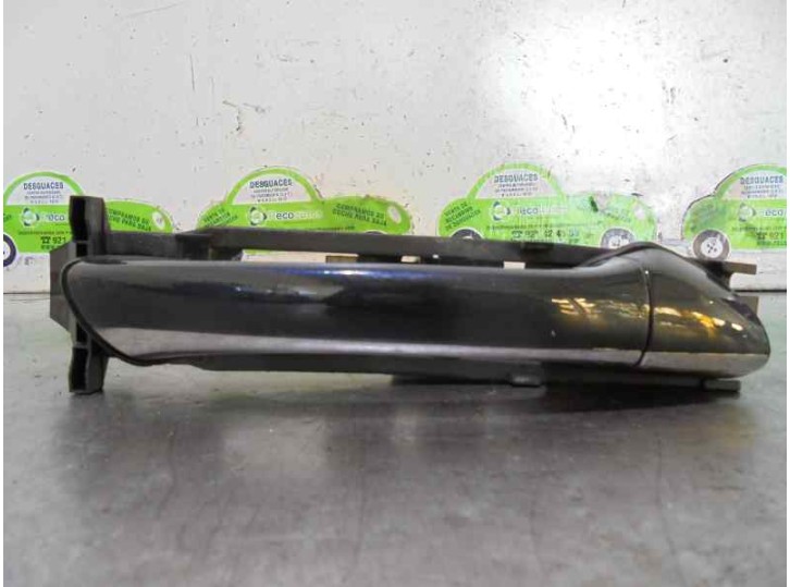 Replacement rear right exterior door handle for Mercedes-Benz E-Class (W211) sedan 2.6 cat OEM IAM reference A2117600970 
