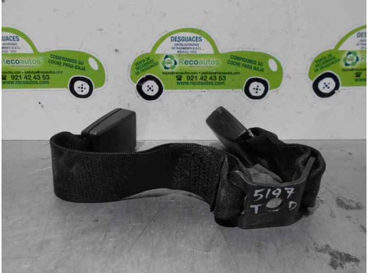 Recambio de enganche cinturon para bmw serie 1 berlina (e81/e87) 120d referencia OEM IAM 5 PUERTAS