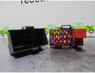 Recambio de caja reles / fusibles para ford transit caja cerrada, media (fy) (2000 =>) 2.0 td cat referencia OEM IAM 2CIT14N003A