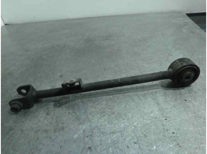 Recambio de brazo suspension superior trasero izquierdo para honda accord berlina (cl/cn) 2.2 ctdi referencia OEM IAM 
