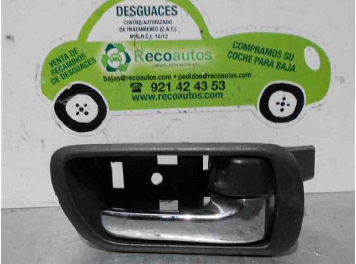 Recambio de maneta interior trasera derecha para toyota corolla verso (r1) 2.0 turbodiesel cat referencia OEM IAM 