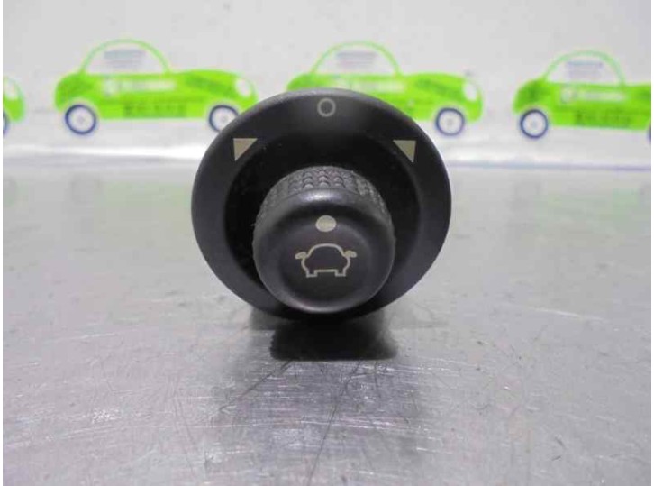 Recambio de mando retrovisor para ford mondeo berlina (gd) 1.8 turbodiesel cat referencia OEM IAM 93BG17B676BA K808X 