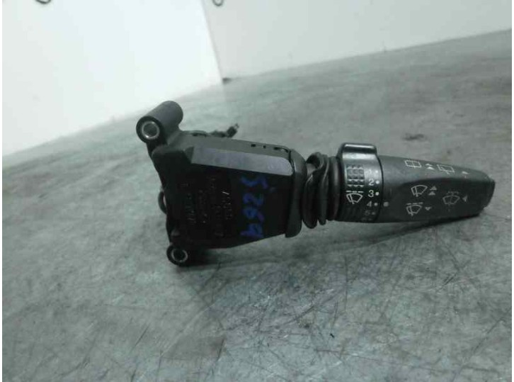 Recambio de mando limpia para ford scorpio 2.4 v6 referencia OEM IAM 86GG13B302AA 