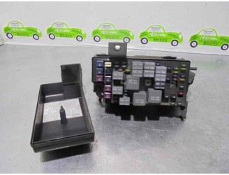 Recambio de caja reles / fusibles para hyundai sonata (y4) 2.0i 16v gls (2002) referencia OEM IAM 912203D300 