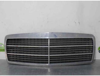 Recambio de rejilla delantera para mercedes-benz clase e (w210) berlina diesel 3.0 turbodiesel cat referencia OEM IAM 2108880023