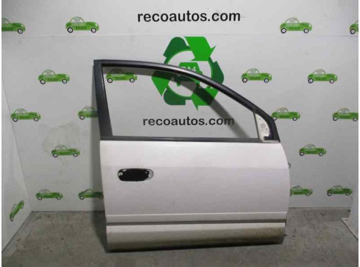 Replacement front right door for Mitsubishi Space Star (DG0) 1.8 GDI cat OEM IAM reference MR496962 WHITE 5 DOORS