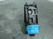 Recambio de caja reles / fusibles para volvo s40 berlina 1.9 turbodiesel referencia OEM IAM 30807016 30807050 