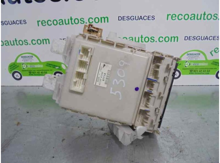 Recambio de caja reles / fusibles para toyota prius (nhw20) 1.5 cat referencia OEM IAM 8273047290 8G281423 