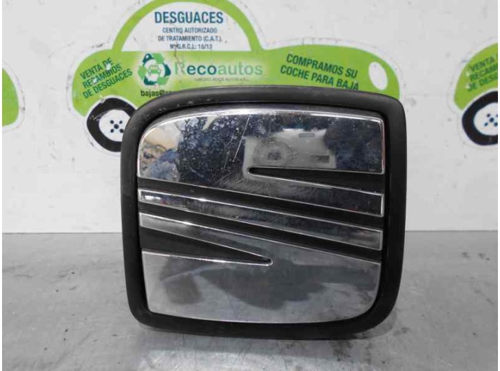 Replacement tailgate outer handle for Seat Ibiza (6K1) 1.9 SDI OEM IAM reference 