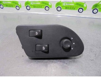 Recambio de mando elevalunas delantero izquierdo para renault safrane (b54) 2.2 turbodiesel referencia OEM IAM 7700412733  