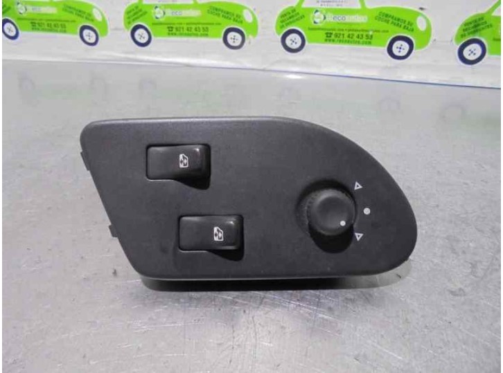 Recambio de mando elevalunas delantero izquierdo para renault safrane (b54) 2.2 turbodiesel referencia OEM IAM 7700412733 