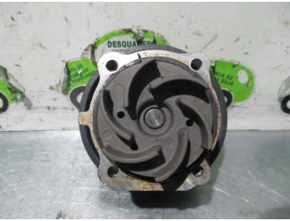 Recambio de bomba agua para opel combo (corsa c) 1.3 16v cdti referencia OEM IAM  0212 MEYLE