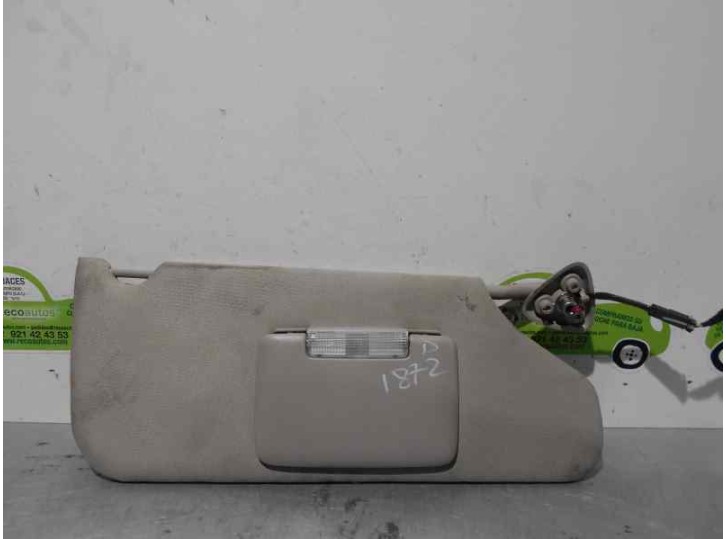 Replacement right sun visor for Chrysler 300 C 3.5 OEM IAM reference 