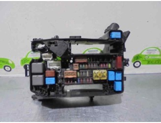 Recambio de caja reles / fusibles para toyota prius (nhw30) 1.8 16v cat (híbrido) referencia OEM IAM  0404XA1 