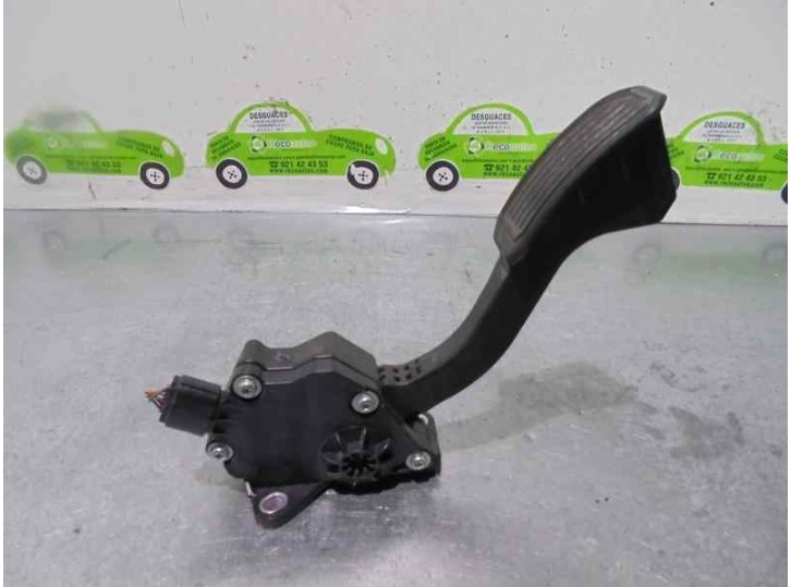 Recambio de potenciometro pedal para toyota prius (nhw30) 1.8 16v cat (híbrido) referencia OEM IAM 7811012050 1988008571 DENSO