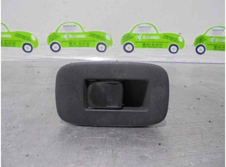 Recambio de mando elevalunas trasero derecho para toyota auris referencia OEM IAM   