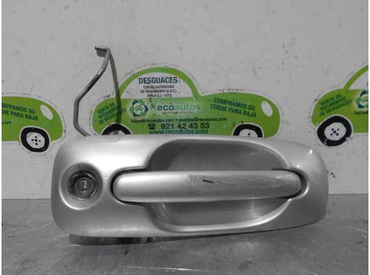 Recambio de maneta exterior delantera izquierda para chrysler voyager (rg) 2.4 cat referencia OEM IAM CAJA 6 