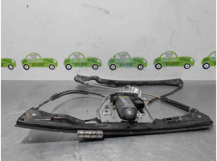 Replacement front left window regulator for Mercedes-Benz C-Class (W203) saloon 2.7 CDI 20V CAT OEM IAM reference A2208204