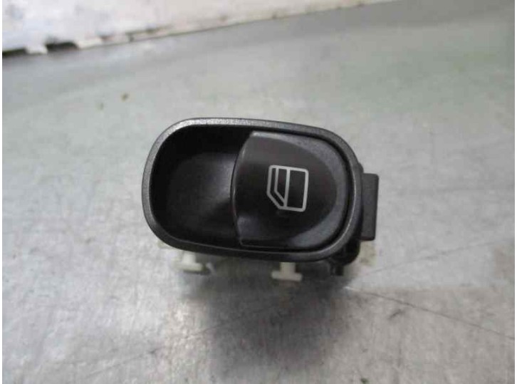 Recambio de mando elevalunas trasero izquierdo para mercedes-benz clase c (w203) berlina 2.7 cdi 20v cat referencia OEM IAM 2038