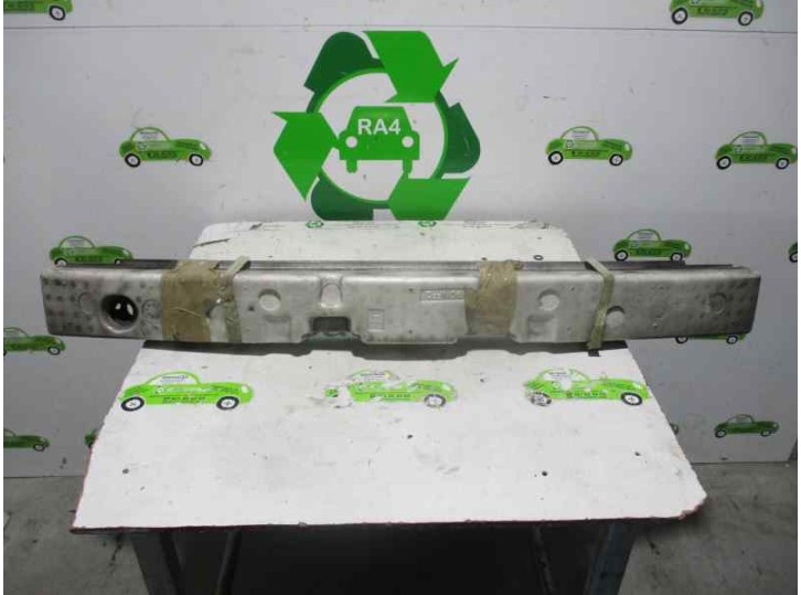 Recambio de refuerzo paragolpes delantero para toyota prius (nhw20) 1.5 cat referencia OEM IAM 5213147060 ALUMINIO Y ESPUMA 