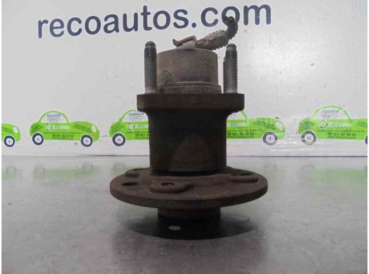 Recambio de mangueta trasera derecha para opel combo (corsa c) 1.3 16v cdti referencia OEM IAM 