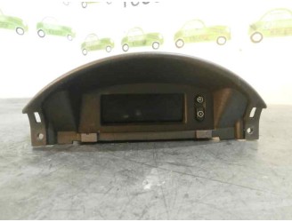 Recambio de pantalla multifuncion para opel combo (corsa c) 1.3 16v cdti referencia OEM IAM 13301082 5054412769 