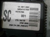 Recambio de pantalla multifuncion para opel combo (corsa c) 1.3 16v cdti referencia OEM IAM 13301082 5054412769 