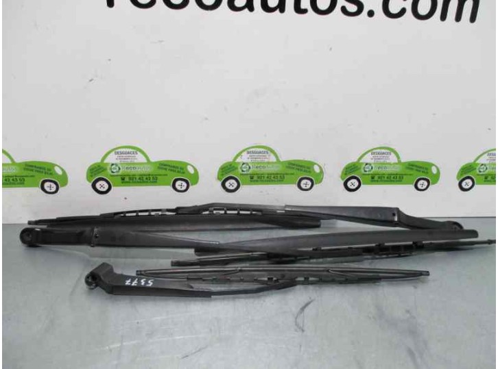 Recambio de brazo limpia delantero derecho para mercedes-benz clase m (w163) 2.7 cdi 20v cat referencia OEM IAM 