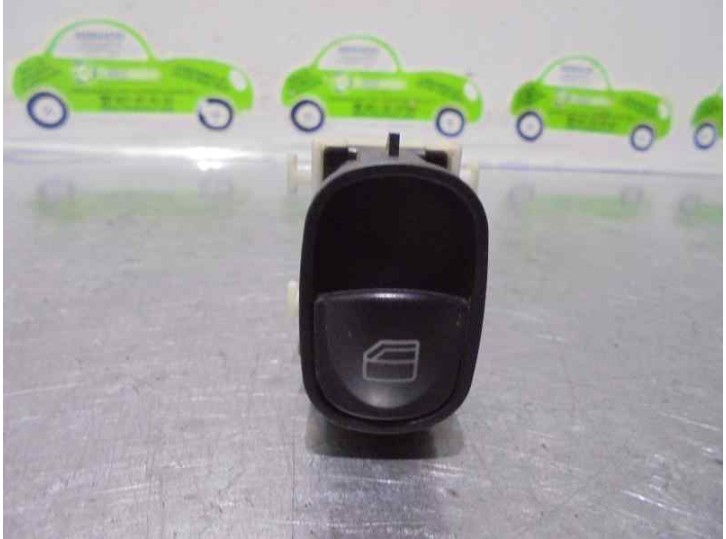 Recambio de mando elevalunas delantero derecho para mercedes-benz clase c (w203) familiar 2.7 cdi 20v cat referencia OEM IAM A20