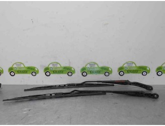 Recambio de brazo limpia delantero derecho para volkswagen passat berlina (3a2) 1.9 tdi referencia OEM IAM 